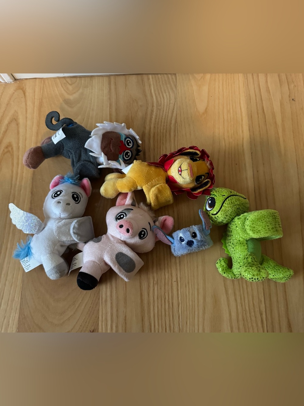 Disney Plush Snap Bracelet Lot 6 Stitch Simba Pua Pascal Pegasus Rafiki